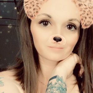 Meet your Posher, Chrissy